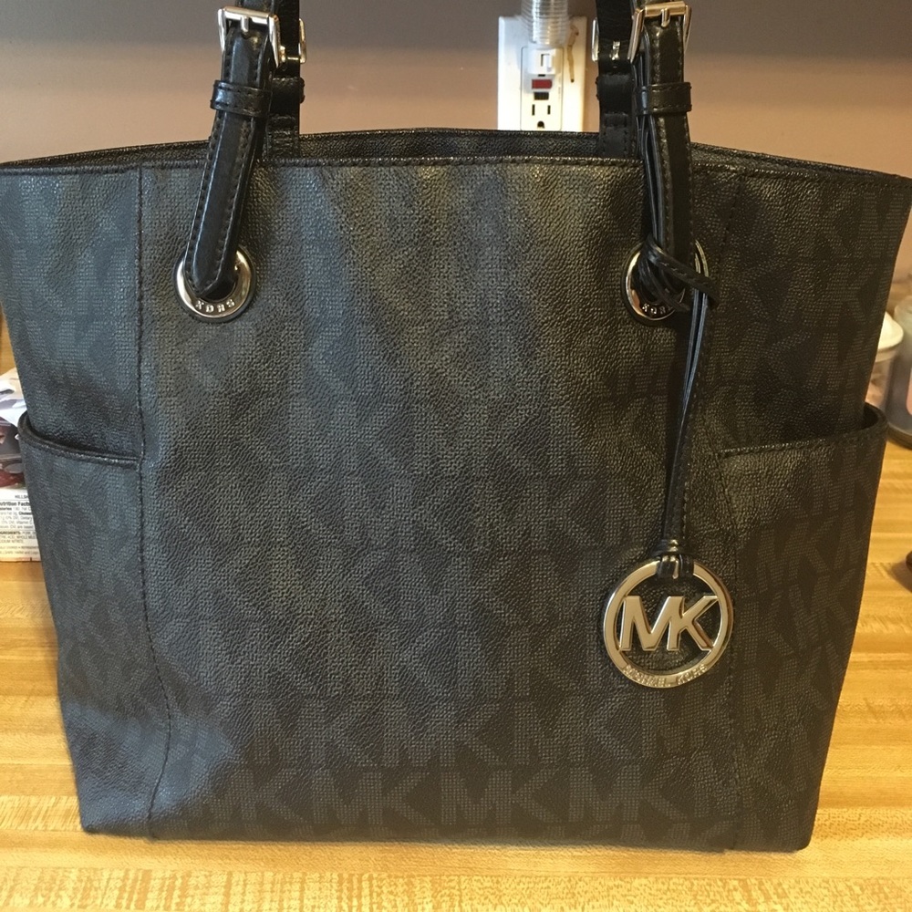 Micheal Kors